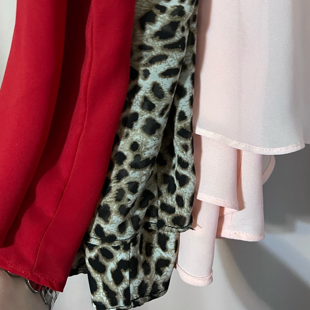 Torrid Sophie Chiffon Swing Cami BUNDLE OF 3 in RED, PINK, LEOPARD Size: 2